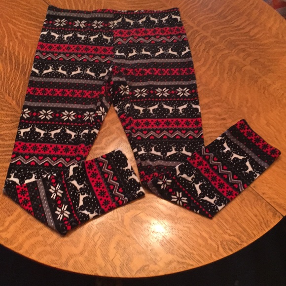 No boundaries soft reindeer/snowflake lounge pants - Picture 1 of 4